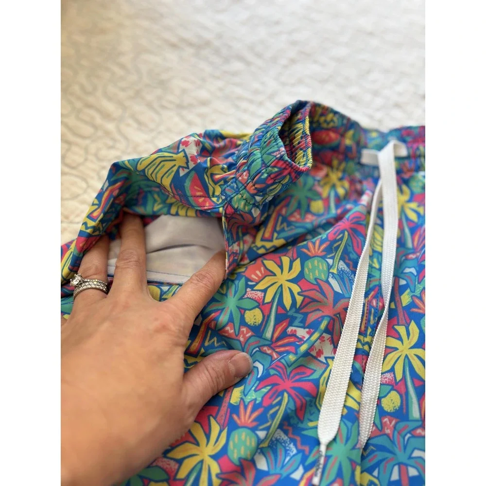 Chubbies Men's Swim Suit Tropical Print‎ Size Small #459